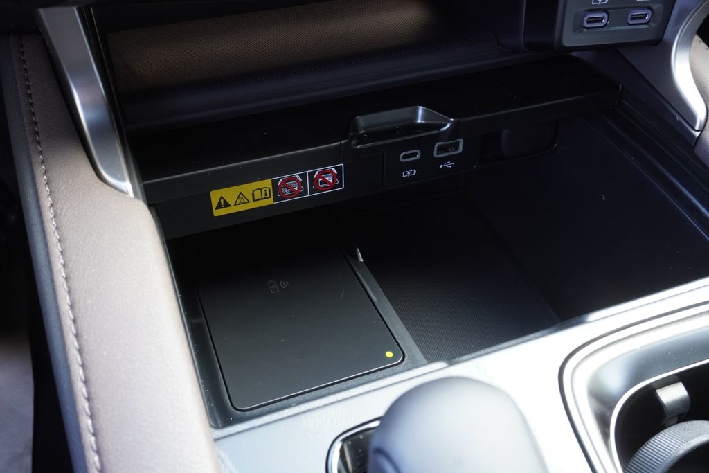 2025 Lexus RX 450h + EXECUTIVE in Ajax, Ontario at Lakeridge Auto Gallery - 10 - w1024h768px