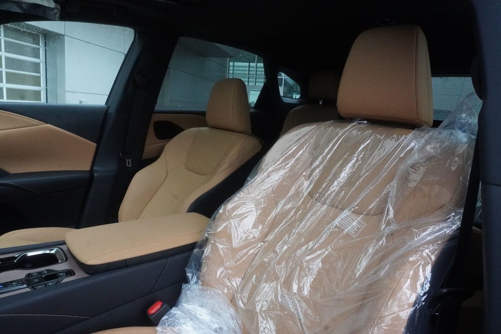 2026 Lexus RX 450h + ULTRA PREMIUM|H/V FRONT SEATS|MOONROOF|CARPLAY in Ajax, Ontario at Lexus of Lakeridge - 7 - w1024h768px