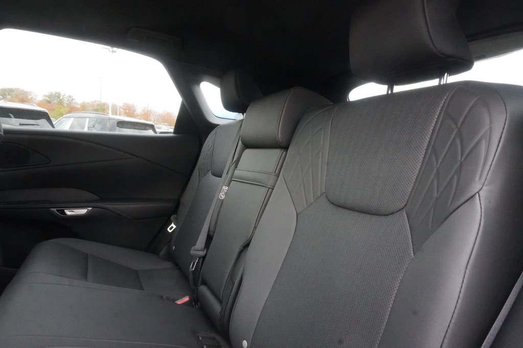 2026 Lexus RX 450h + ULTRA PREMIUM|H/V FRONT SEATS|MOONROOF|CARPLAY in Ajax, Ontario at Lexus of Lakeridge - 8 - w1024h768px