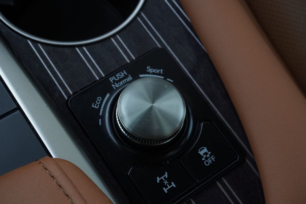 2022 Lexus RX 350 AWD EXECUTIVE|HUD|M/LEVINSON|NAVI|WIRELESS in Ajax, Ontario at Lexus of Lakeridge - 13 - w1024h768px