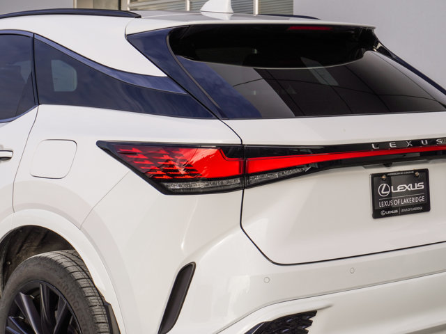 2023 Lexus RX 500h AWD HYBRID F SPORT 2|PERFORMANCE|HUD|PANORAMIC|21 ALLOYS in Ajax, Ontario at Lakeridge Auto Gallery - 6 - w1024h768px