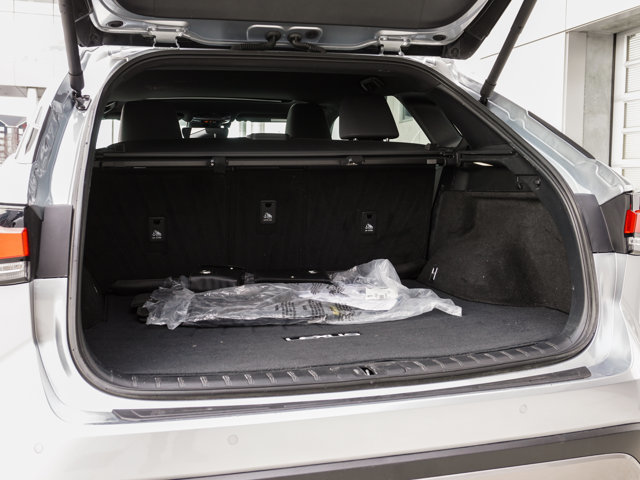 2023 Lexus RX 350h HYBRID PREMIUM|9.8DISPLAY|MOONROOF|PARK ASSIST|19 ALLOYS in Ajax, Ontario at Lakeridge Auto Gallery - 23 - w1024h768px