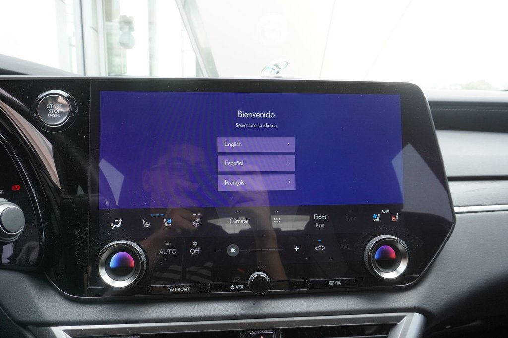 2023 Lexus RX 350 LUXURY|14 DISPLAY|PANORAMIC|WIRELESS|CARPLAY in Ajax, Ontario at Lakeridge Auto Gallery - 7 - w1024h768px