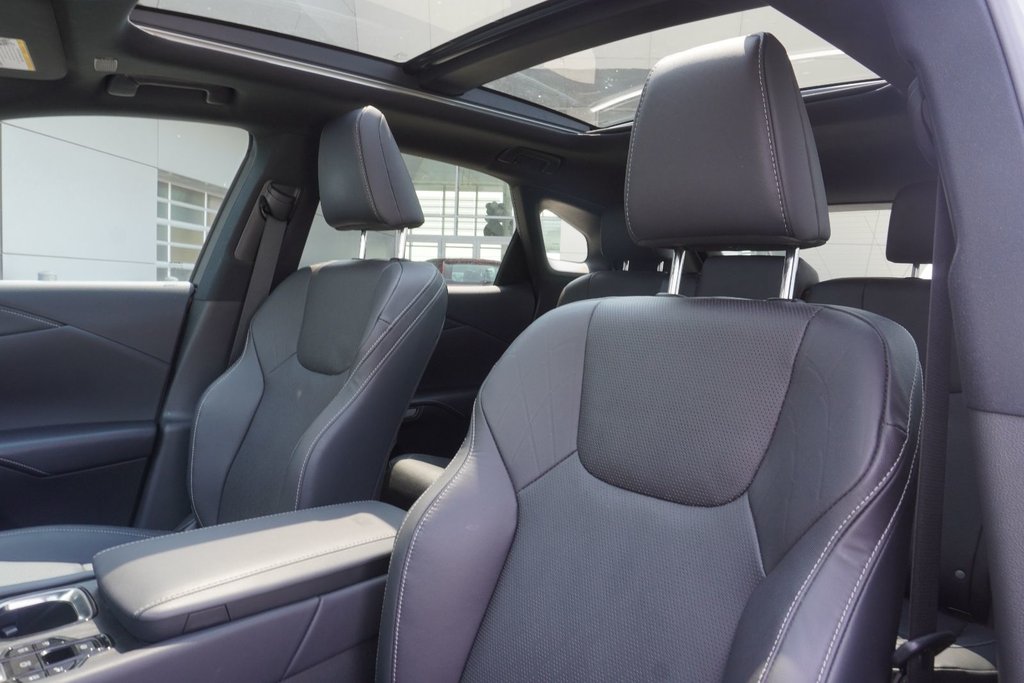 2023 Lexus RX 350 LUXURY|CARPLAY|WIRELESS|14 DISPLAY in Ajax, Ontario at Lakeridge Auto Gallery - 12 - w1024h768px