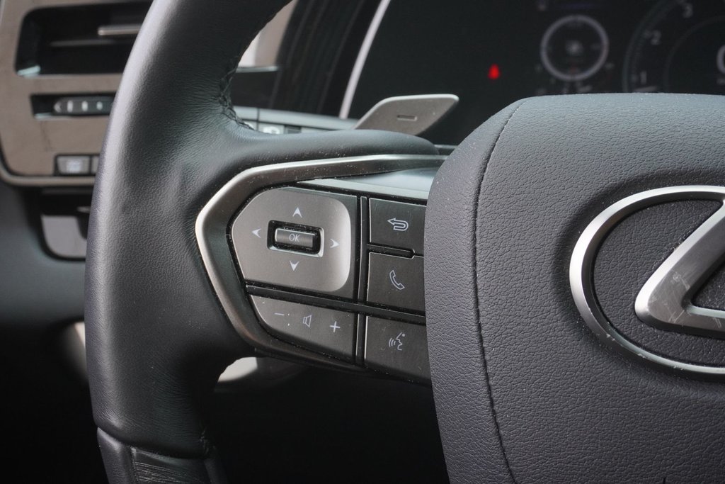 2023 Lexus RX 350 LUXURY|CARPLAY|WIRELESS|14 DISPLAY in Ajax, Ontario at Lakeridge Auto Gallery - 3 - w1024h768px