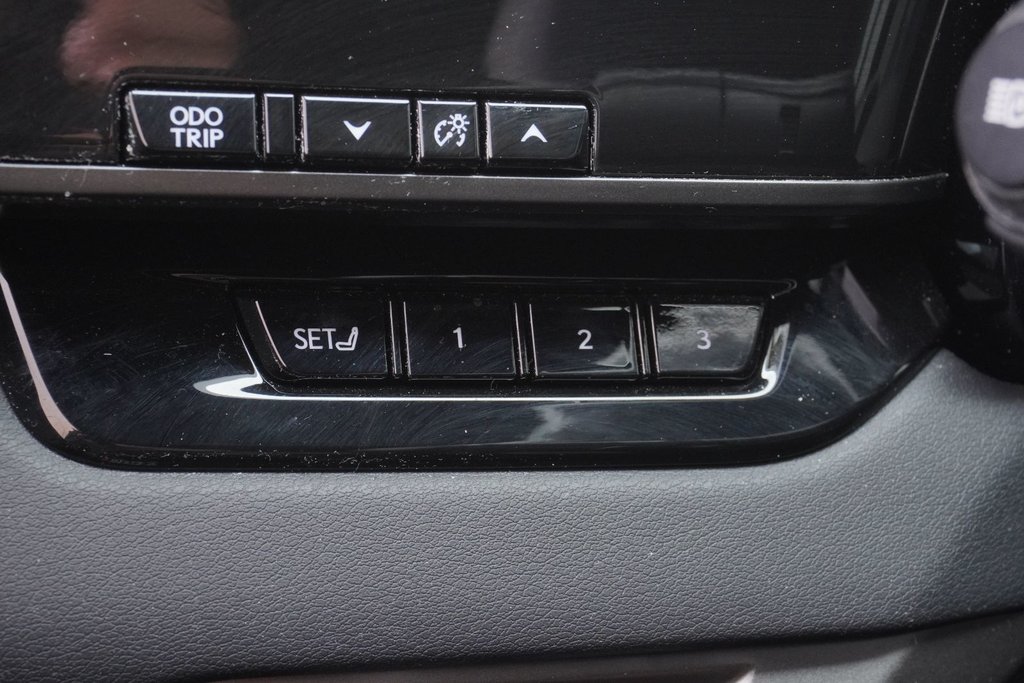 2023 Lexus RX 350 LUXURY|CARPLAY|WIRELESS|14 DISPLAY in Ajax, Ontario at Lakeridge Auto Gallery - 2 - w1024h768px