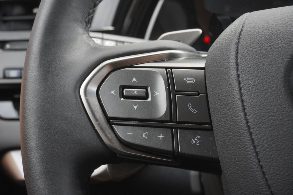 2023 Lexus RX 350 PREMIUM|H/V FRONT SEATS|MOONROOF|CARPLAY in Ajax, Ontario at Lakeridge Auto Gallery - 4 - w1024h768px