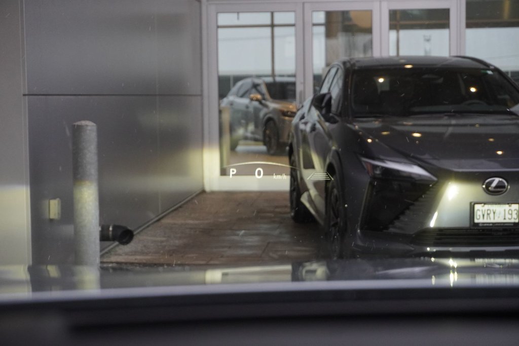 2023 Lexus RX 350 F SPORT 1|H/V FRONT SEATS|CARPLAY|MOONROOF in Ajax, Ontario at Lexus of Lakeridge - 3 - w1024h768px