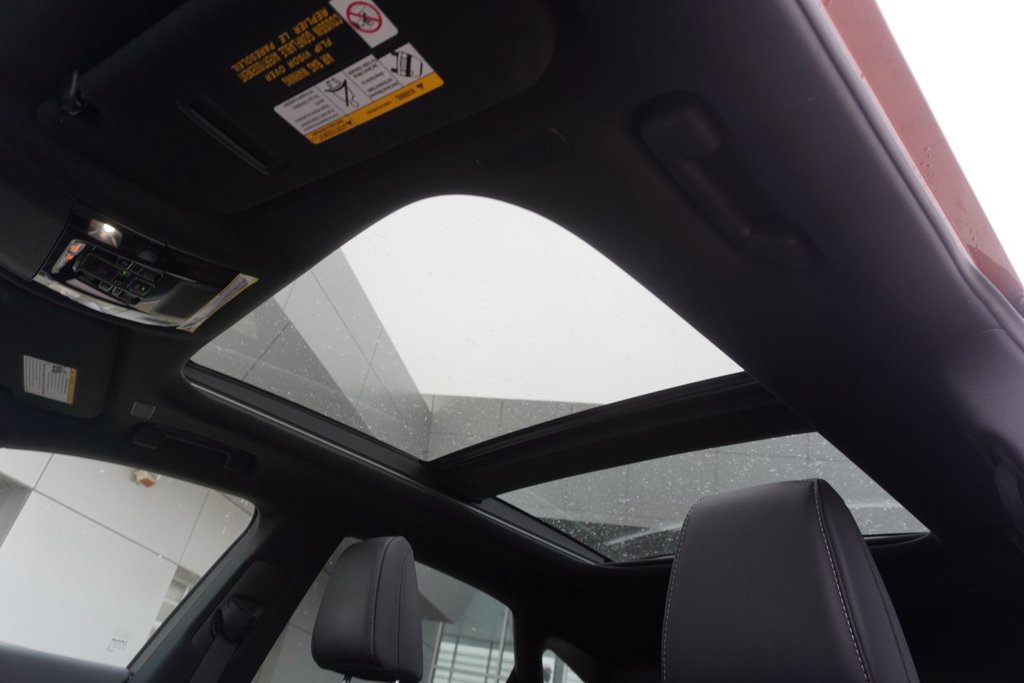 2023 Lexus RX 350 LUXURY|WIRELESS|14 DISPLAY|H/V FRONT SEATS in Ajax, Ontario at Lexus of Lakeridge - 6 - w1024h768px