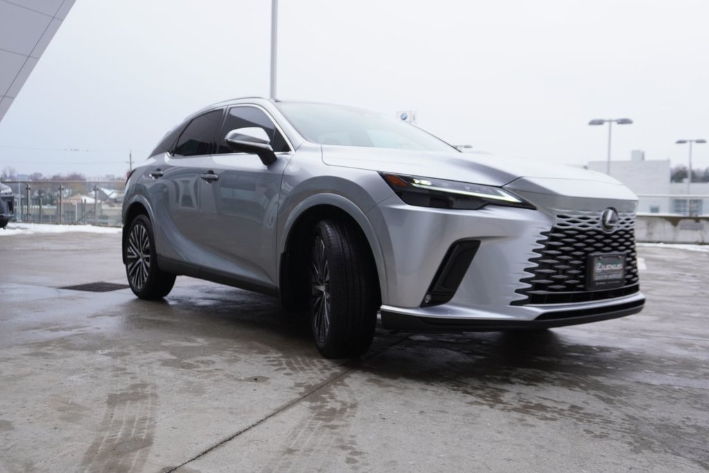 2024 Lexus RX 350 LUXURY|14 DISPLAY|PANORAMIC|WIRELESS|AMBIENT in Ajax, Ontario at Lakeridge Auto Gallery - 19 - w1024h768px