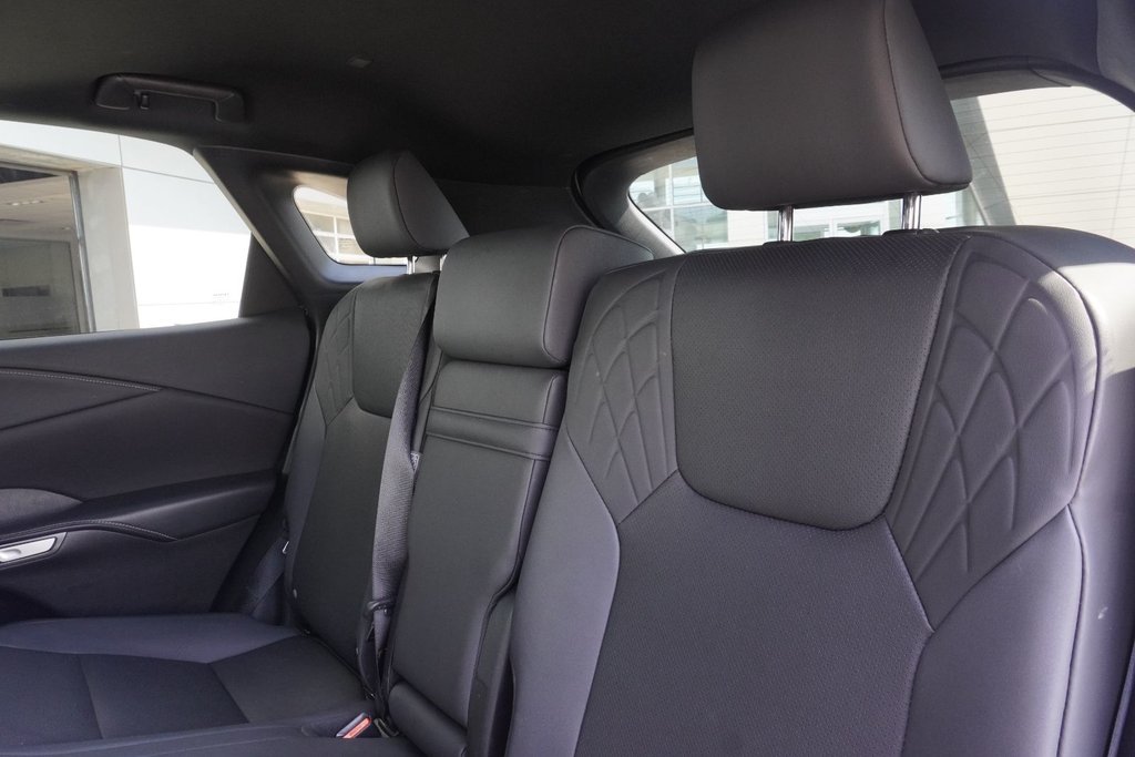 2024 Lexus RX 350 PREMIUM|CARPLAY|MOONROOF|BLINDSPOT|H/STEERING in Ajax, Ontario at Lakeridge Auto Gallery - 13 - w1024h768px
