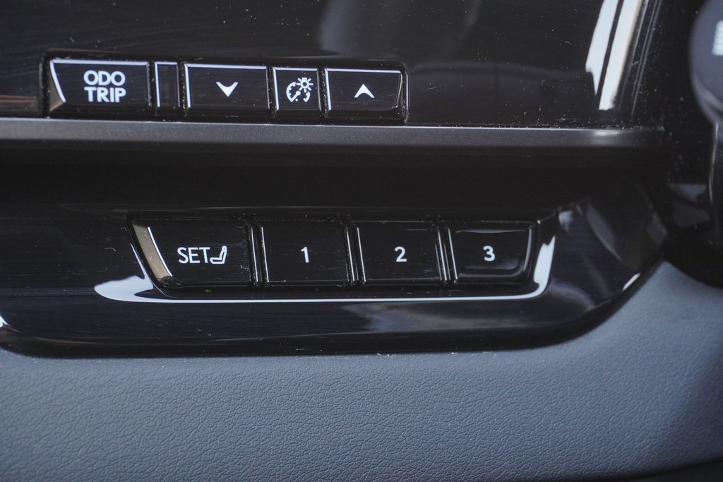 2024 Lexus RX 350 PREMIUM|CARPLAY|MOONROOF|BLINDSPOT|H/STEERING in Ajax, Ontario at Lakeridge Auto Gallery - 3 - w1024h768px