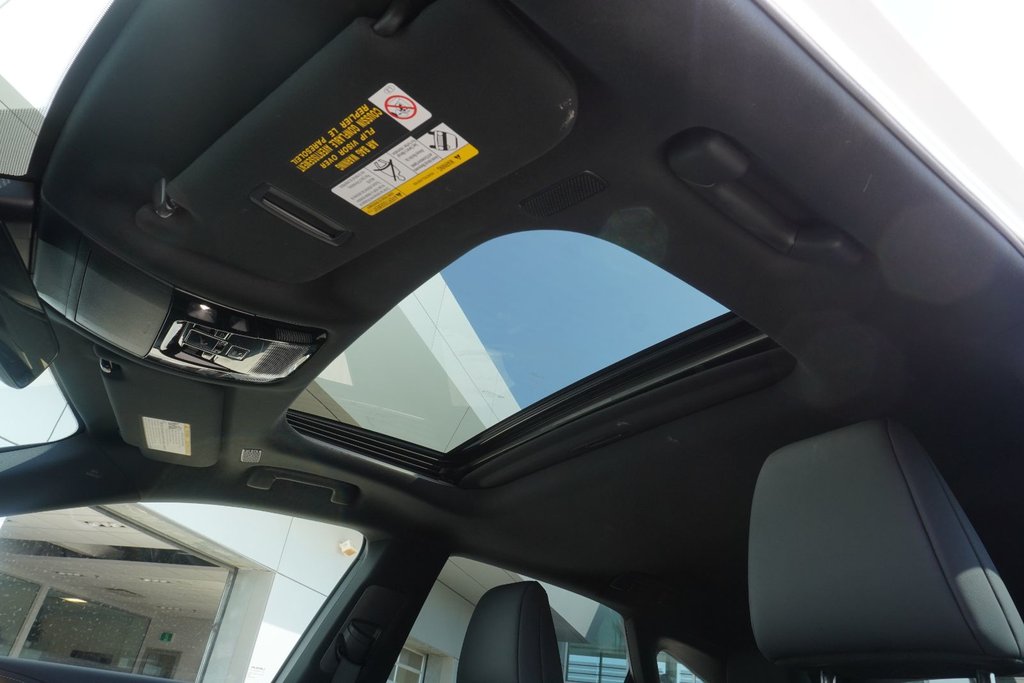 2024 Lexus RX 350 PREMIUM|CARPLAY|MOONROOF|BLINDSPOT|H/STEERING in Ajax, Ontario at Lakeridge Auto Gallery - 11 - w1024h768px