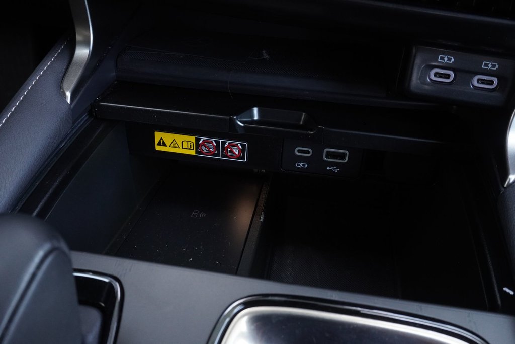 2024 Lexus RX 350h LUXURY|14 DISPLAY|WIRELESS|CARPLAY|PANORAMIC in Ajax, Ontario at Lakeridge Auto Gallery - 9 - w1024h768px