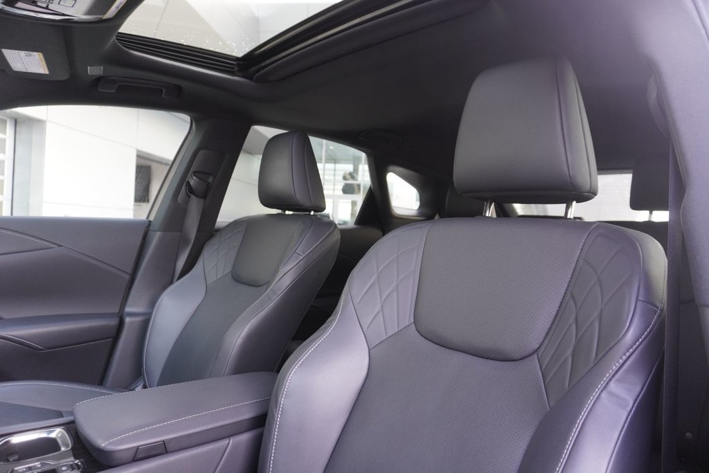2024 Lexus RX 350 PREMIUM|MOONROOF|H/V FRONT SEATS|CARPLAY in Ajax, Ontario at Lexus of Lakeridge - 8 - w1024h768px