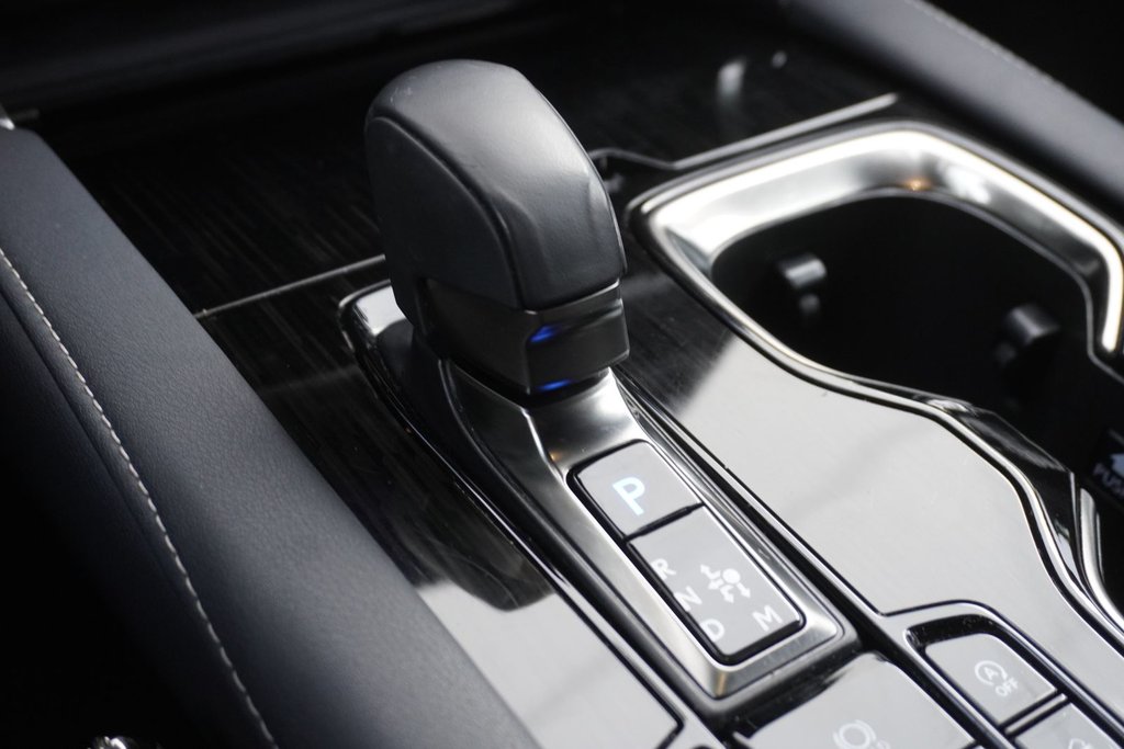 2024 Lexus RX 350 PREMIUM|MOONROOF|H/V FRONT SEATS|CARPLAY in Ajax, Ontario at Lexus of Lakeridge - 5 - w1024h768px