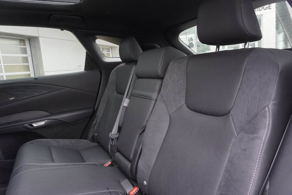 2024 Lexus RX 350 EXECUTIVE|SELF PARK|360 CAM|PANORAMIC|M/LEVINSON in Ajax, Ontario at Lexus of Lakeridge - 12 - w1024h768px