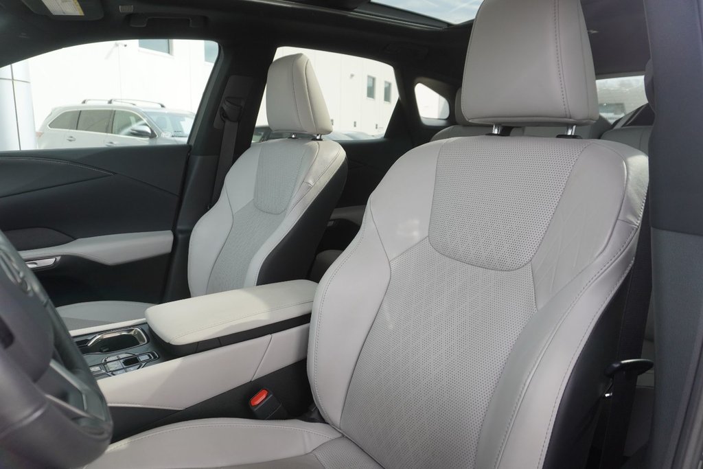 2024 Lexus RX 350 ULTRA LUXURY|360 CAM|NAVI|WIRELESS|PANORAMIC in Ajax, Ontario at Lexus of Lakeridge - 10 - w1024h768px