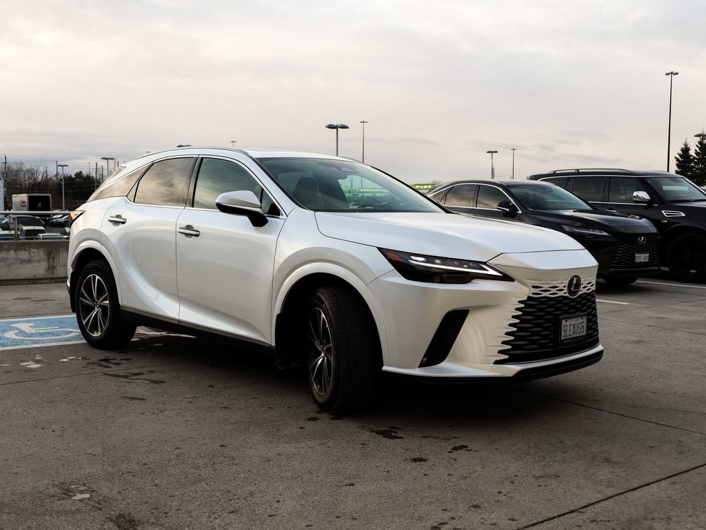 2025 Lexus RX 350h PREMIUM|9.8 DISPLAY|MOONROOF|AMBIENT in Ajax, Ontario at Lakeridge Auto Gallery - 18 - w1024h768px