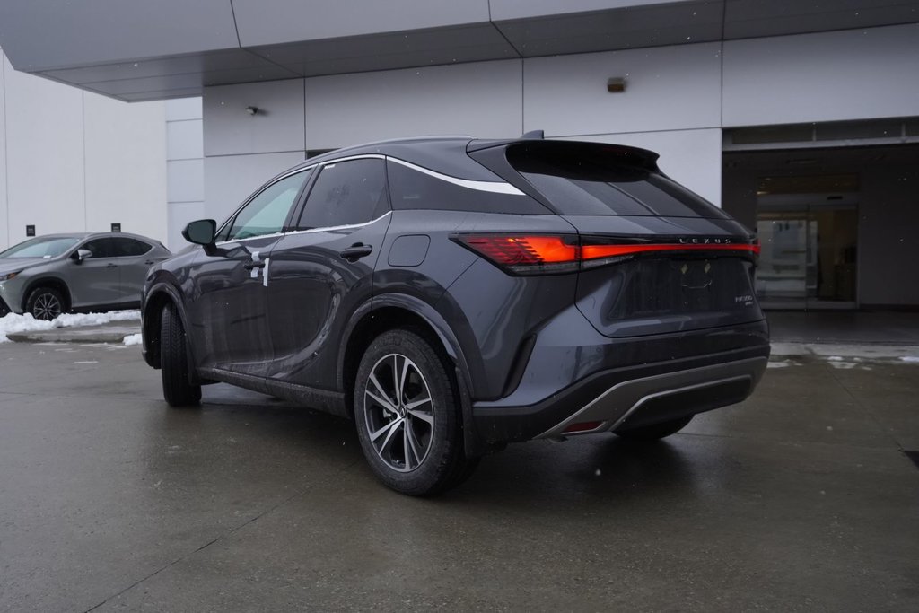 2025 Lexus RX 350 PREMIUM|9.8 DISPLAY|MOONROOF|H/STEERING in Ajax, Ontario at Lakeridge Auto Gallery - 18 - w1024h768px