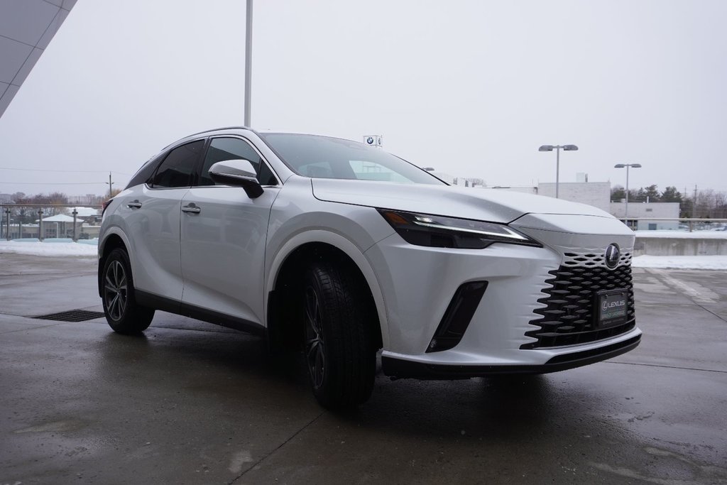 2025 Lexus RX 350h PREMIUM|MOONROOF|REAM CAM WASHER|AMBIENT in Ajax, Ontario at Lexus of Lakeridge - 18 - w1024h768px