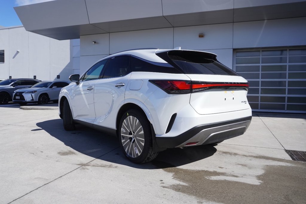 2025 Lexus RX 350 LUXURY|14 DISPLAY|PANORAMIC|WIRELESS|AMBIENT in Ajax, Ontario at Lakeridge Auto Gallery - 20 - w1024h768px