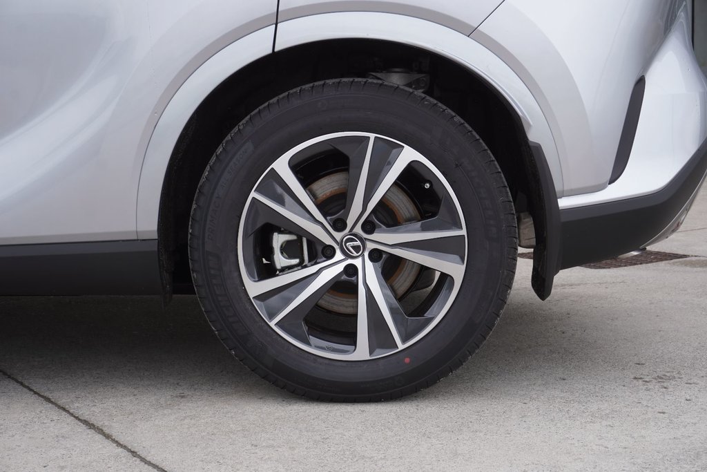 2025 Lexus RX 350 PREMIUM in Ajax, Ontario at Lakeridge Auto Gallery - 16 - w1024h768px