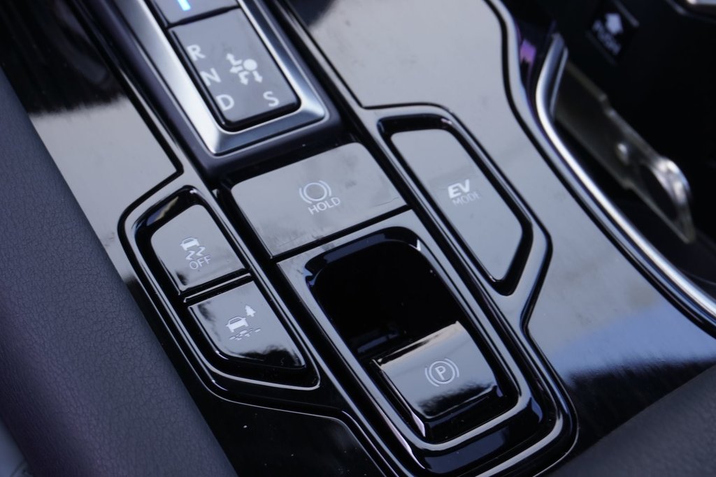 2025 Lexus RX 350h PREMIUM in Ajax, Ontario at Lakeridge Auto Gallery - 9 - w1024h768px