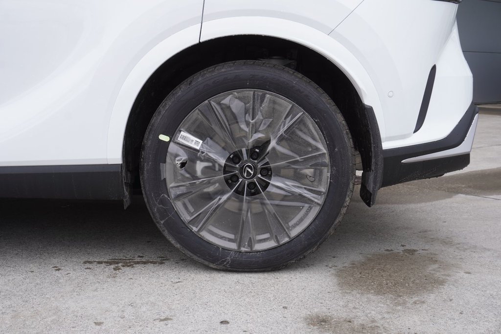 2025 Lexus RX 350 F SPORT 3 in Ajax, Ontario at Lakeridge Auto Gallery - 21 - w1024h768px