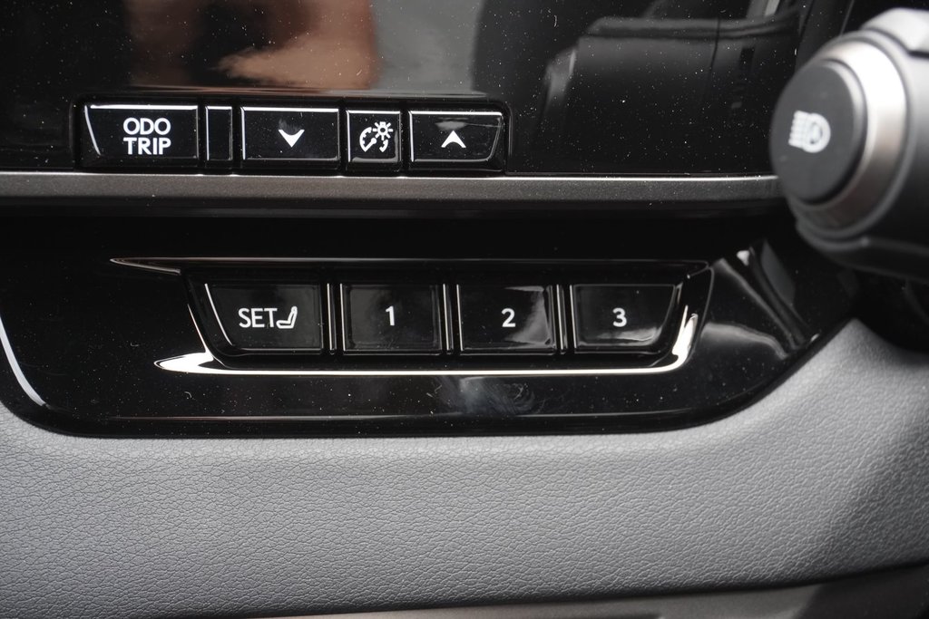 2025 Lexus RX 350 F SPORT 3 in Ajax, Ontario at Lakeridge Auto Gallery - 4 - w1024h768px