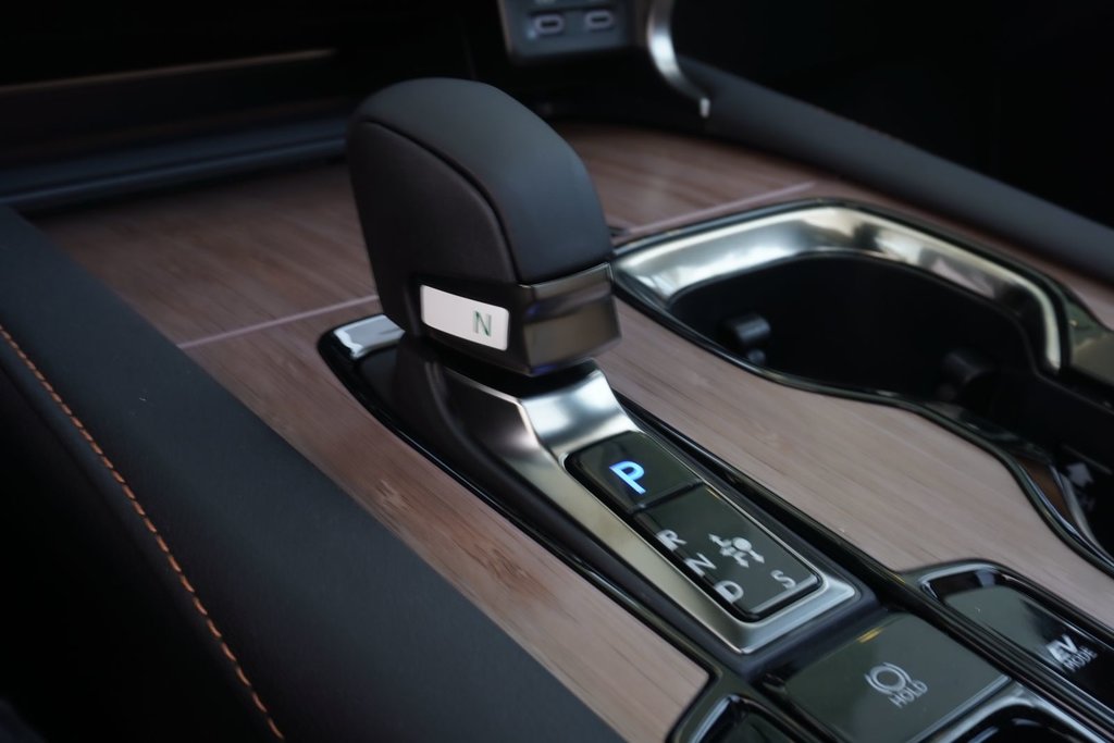 2025 Lexus RX 350h LUXURY in Ajax, Ontario at Lakeridge Auto Gallery - 9 - w1024h768px