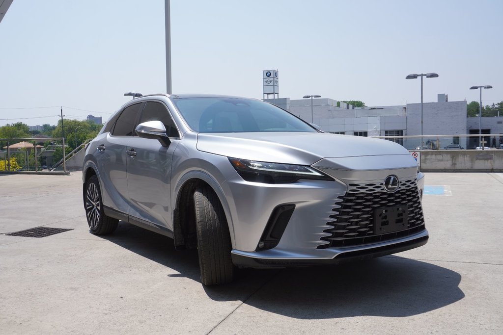 2025 Lexus RX 350h LUXURY in Ajax, Ontario at Lakeridge Auto Gallery - 18 - w1024h768px