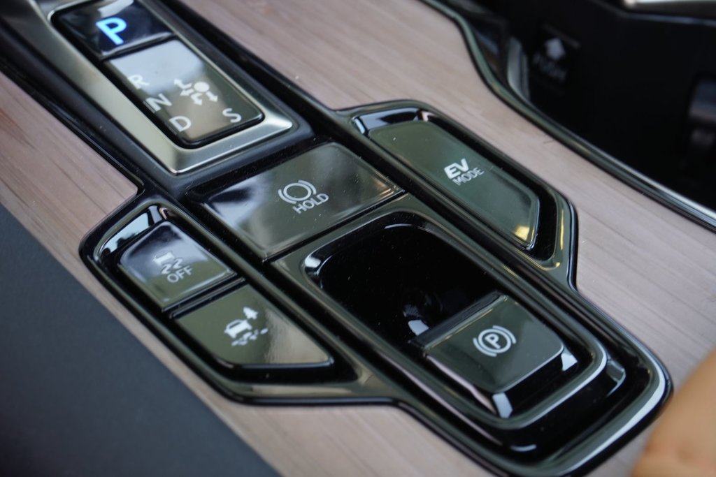 2025 Lexus RX 350h LUXURY in Ajax, Ontario at Lakeridge Auto Gallery - 10 - w1024h768px