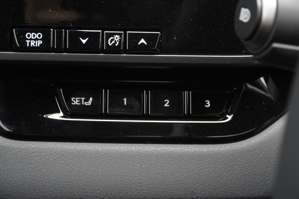 2025 Lexus RX 350 PREMIUM in Ajax, Ontario at Lakeridge Auto Gallery - 3 - w1024h768px