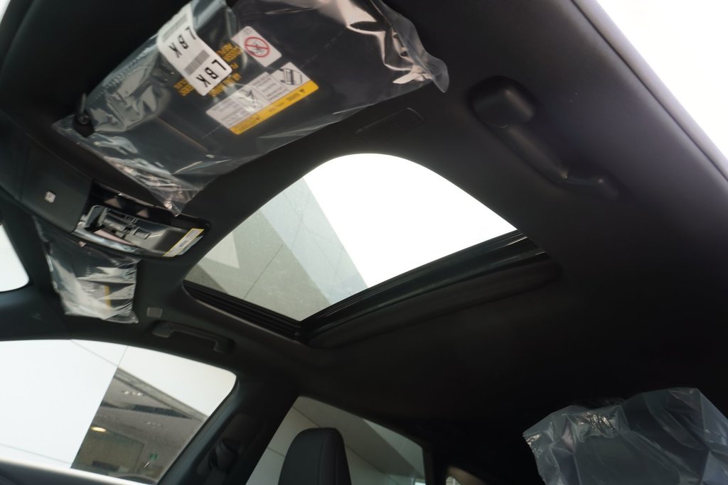 2025 Lexus RX 350 PREMIUM in Ajax, Ontario at Lexus of Lakeridge - 10 - w1024h768px