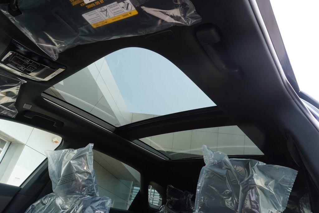 2025 Lexus RX 350 LUXURY in Ajax, Ontario at Lakeridge Auto Gallery - 11 - w1024h768px