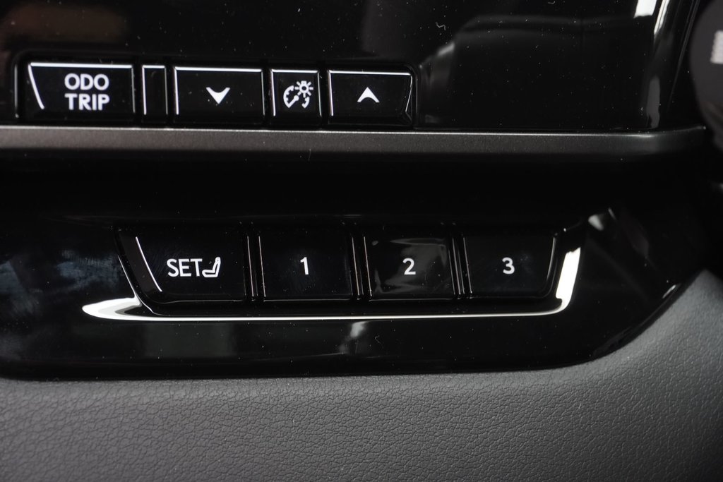 2025 Lexus RX 350h PREMIUM in Ajax, Ontario at Lexus of Lakeridge - 3 - w1024h768px