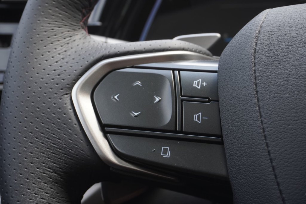 2025 Lexus RX 350 F SPORT 3|360 CAM|M/LEVINSON|HUD|DASH CAM in Ajax, Ontario at Lakeridge Auto Gallery - 9 - w1024h768px