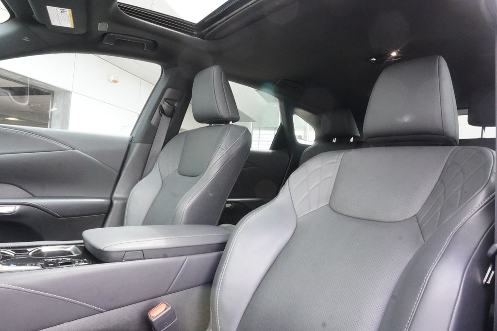 2025 Lexus RX 350 PREMIUM|MOONROOF|H/V FRONT SEATS|CARPLAY in Ajax, Ontario at Lexus of Lakeridge - 7 - w1024h768px