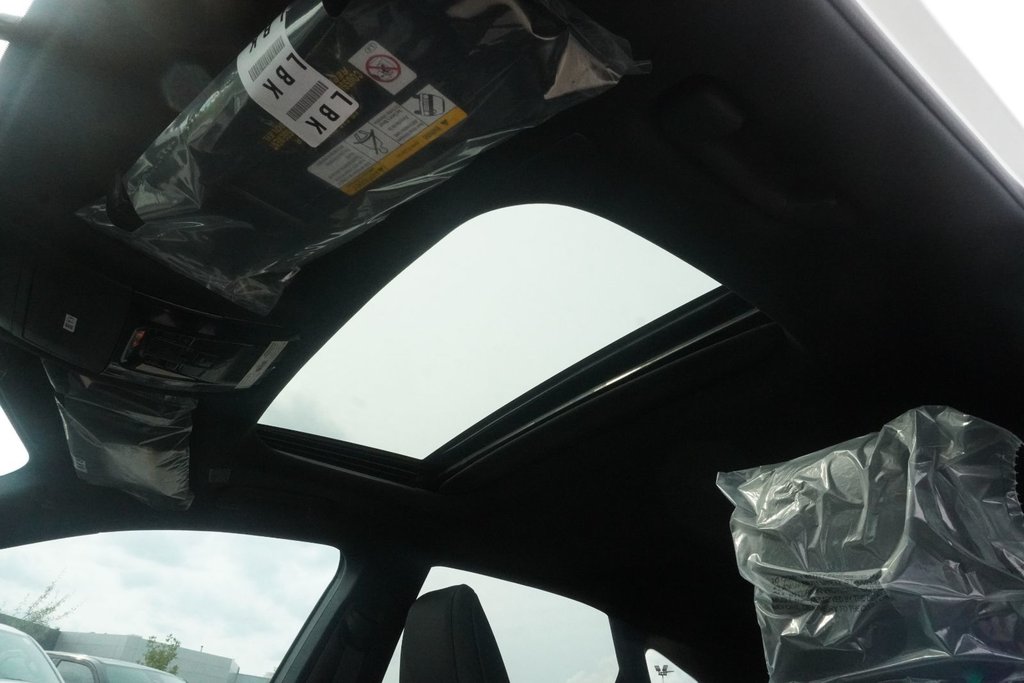 2026 Lexus RX 350 PREMIUM|MOONROOF|H/V FRONT SEATS|CARPLAY in Ajax, Ontario at Lexus of Lakeridge - 7 - w1024h768px