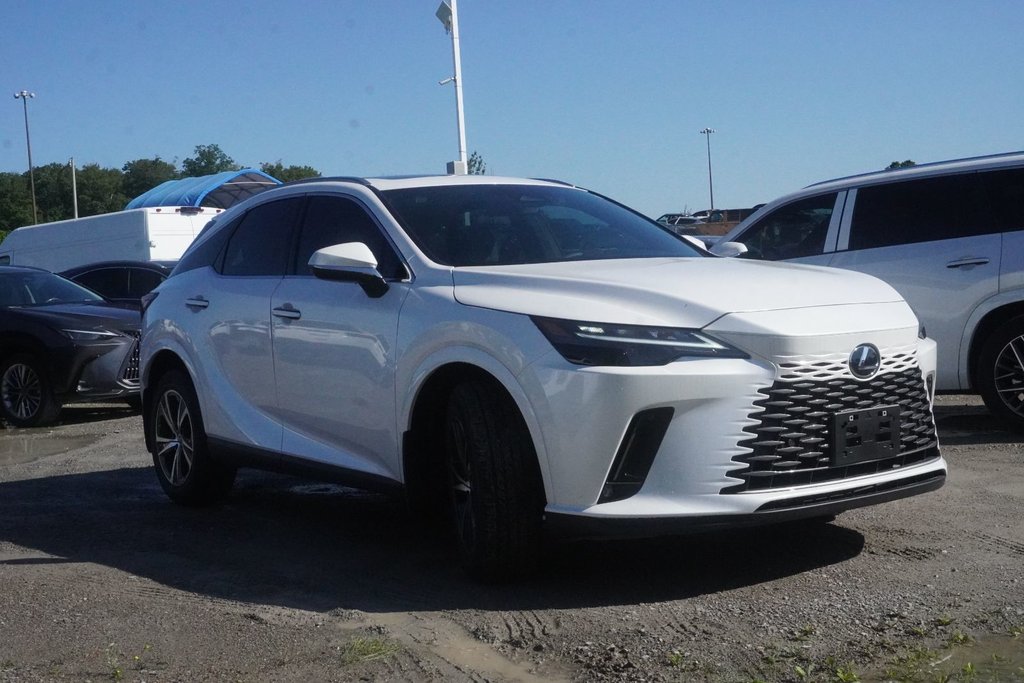 2026 Lexus RX 350 PREMIUM|MOONROOF|H/V FRONT SEATS|CARPLAY in Ajax, Ontario at Lexus of Lakeridge - 10 - w1024h768px