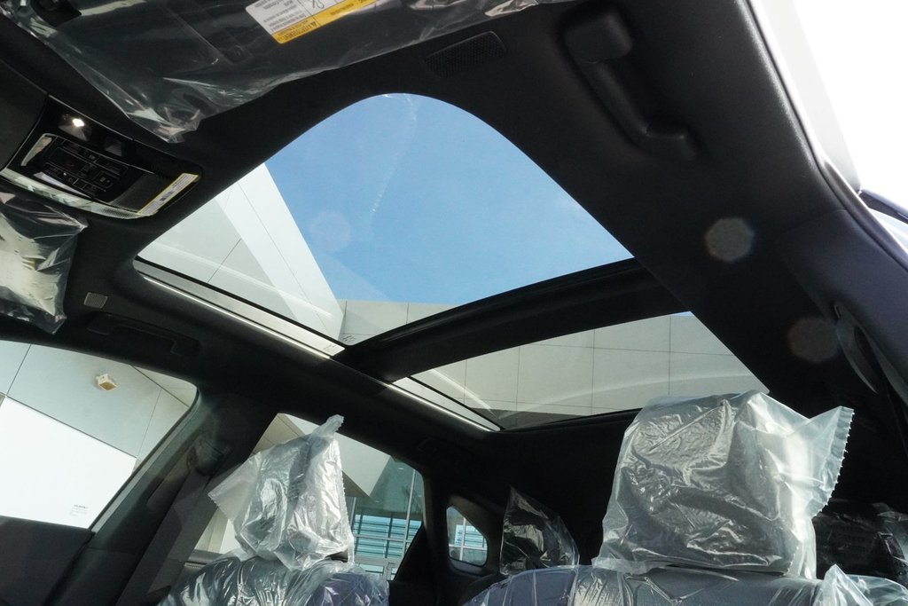2026 Lexus RX 350 LUXURY|WIRELESS|14 DISPLAY|H/V FRONT SEATS in Ajax, Ontario at Lexus of Lakeridge - 6 - w1024h768px