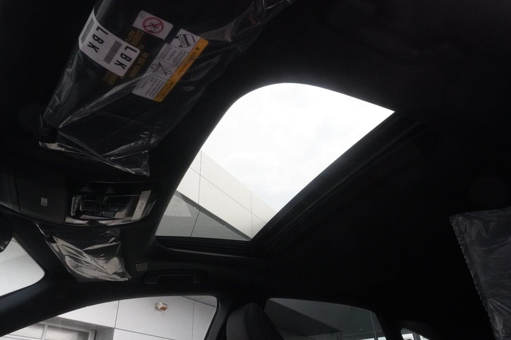 2026 Lexus RX 350h PREMIUM|9.8 DISPLAY|CARPLAY|B/SPOT|MOONROOF in Ajax, Ontario at Lexus of Lakeridge - 6 - w1024h768px