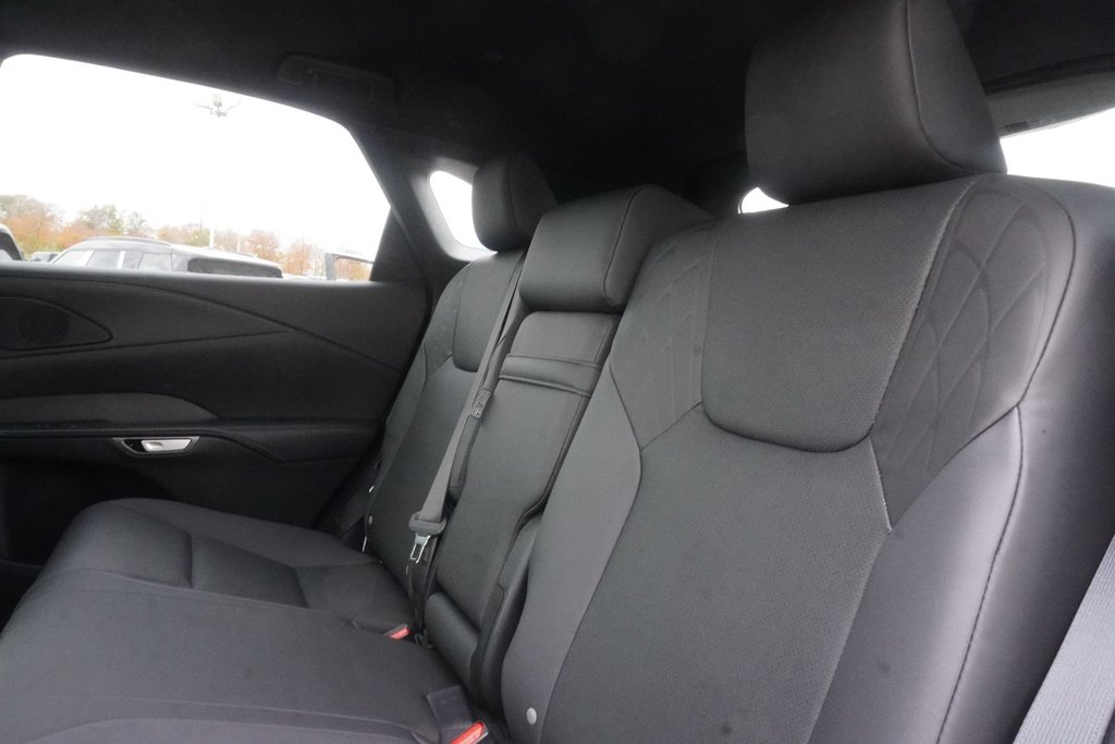 2026 Lexus RX 350 PREMIUM|9.8 DISPLAY|CARPLAY|B/SPOT|MOONROOF in Ajax, Ontario at Lexus of Lakeridge - 8 - w1024h768px