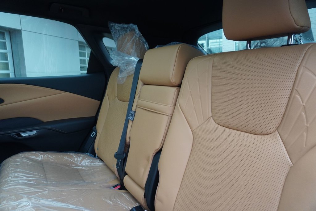 2026 Lexus RX 350h LUXURY|NAVI|CARPLAY|WIRELESS|PANORAMIC in Ajax, Ontario at Lexus of Lakeridge - 8 - w1024h768px