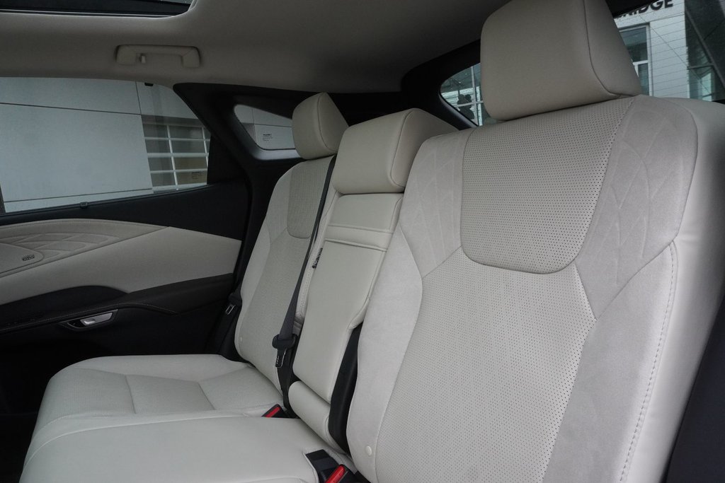 2026 Lexus RX 350h EXECUTIVE|M/LEVINSON|HUD|WIRELESS|SELF PARK in Ajax, Ontario at Lexus of Lakeridge - 16 - w1024h768px