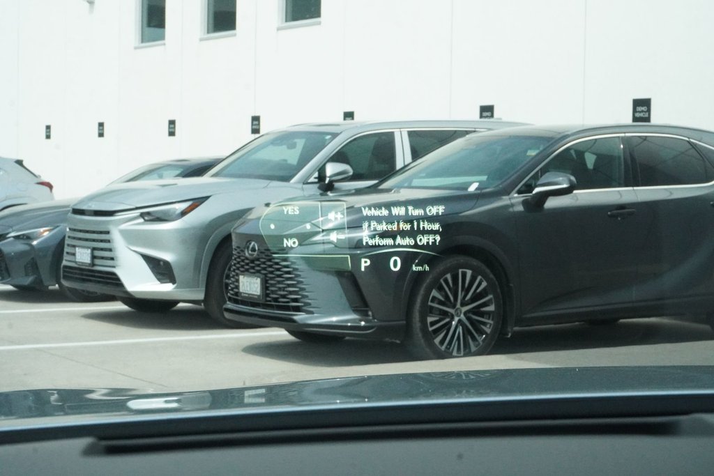 2026 Lexus RX 500h F SPORT 3 PERFORMANCE|M/LEVINSON|HUD|NAVI in Ajax, Ontario at Lexus of Lakeridge - 9 - w1024h768px