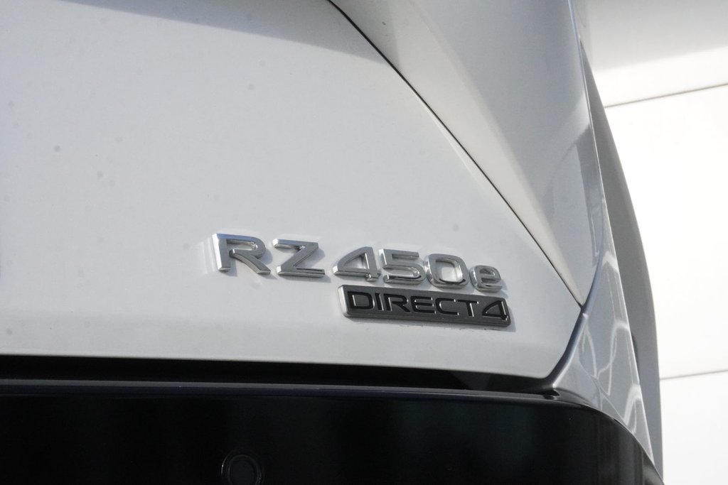 2025 Lexus RZ 450e LUXURY|H/V FRONT SEATS|CARPLAY|BLINDSPOT in Ajax, Ontario at Lexus of Lakeridge - 14 - w1024h768px