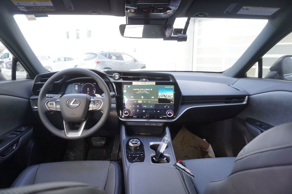 2026 Lexus RZ 450e SIGNATURE|14 DISPLAY|CARPLAY|H/V FRONT SEATS in Ajax, Ontario at Lexus of Lakeridge - 11 - w1024h768px