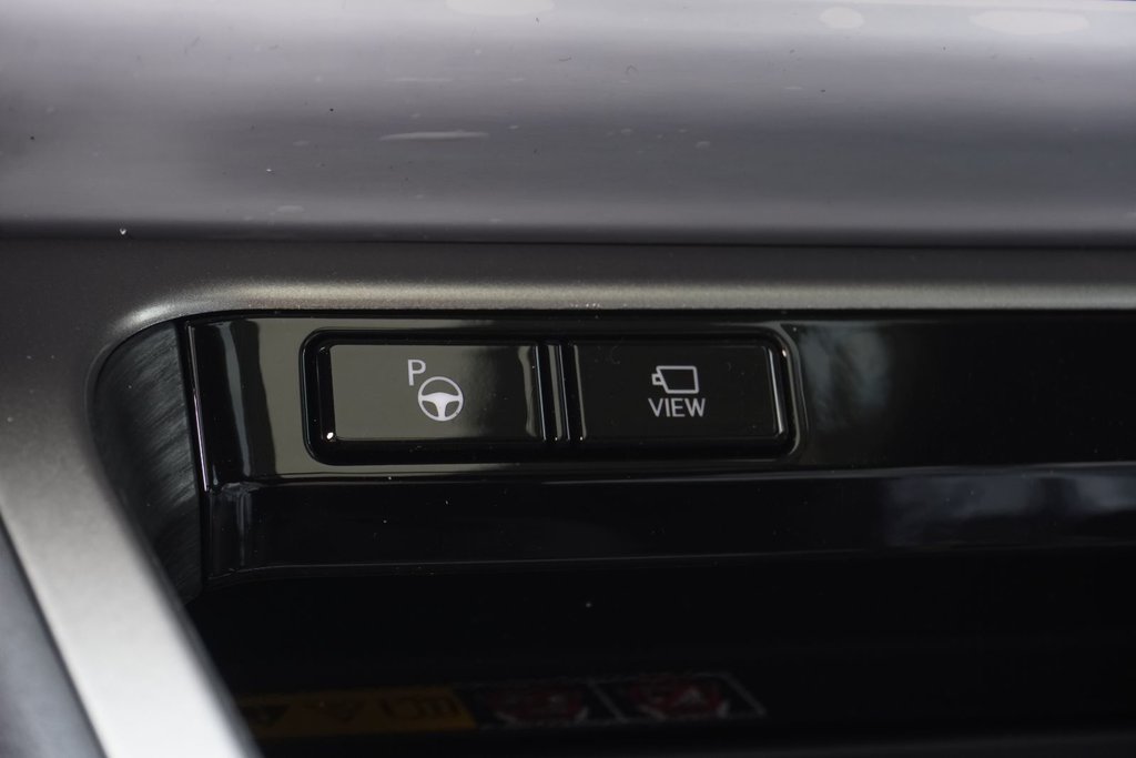2025 Lexus TX 350 F SPORT in Ajax, Ontario at Lakeridge Auto Gallery - 10 - w1024h768px